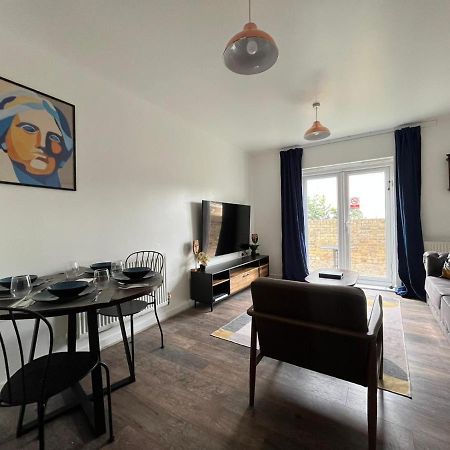 Kent, Dartford Station Apartments المظهر الخارجي الصورة