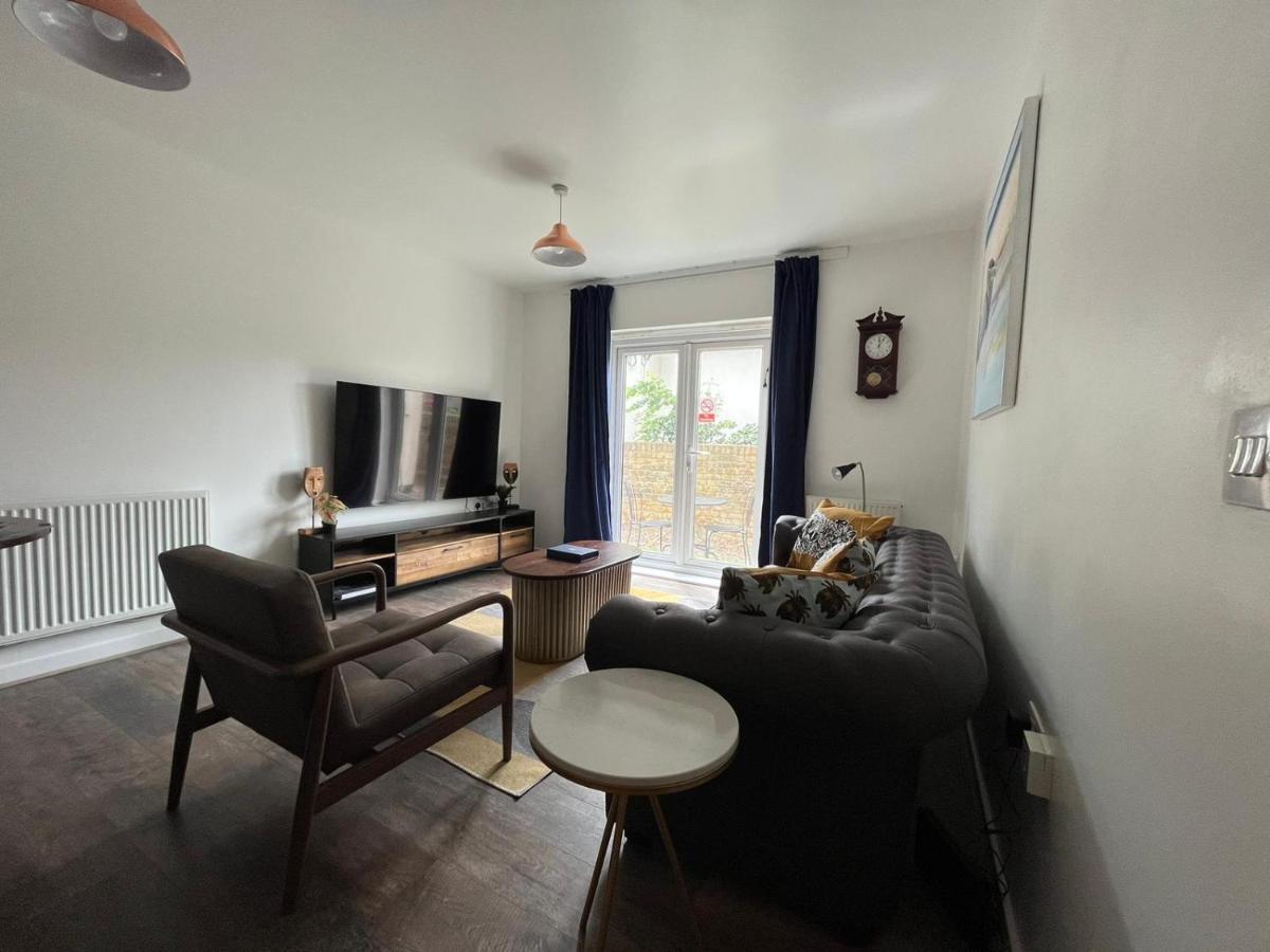 Kent, Dartford Station Apartments المظهر الخارجي الصورة